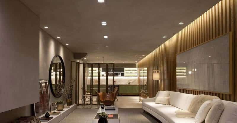 Casa iluminada com lâmpadas LED