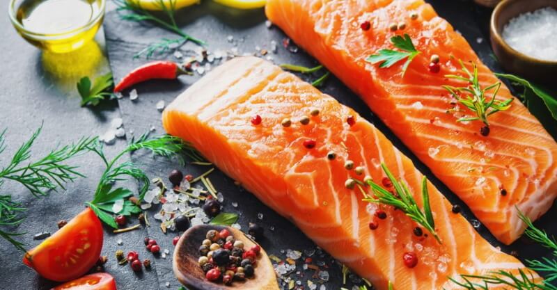 Salmão, alimento rico em serotonina